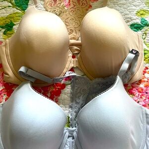 TWO (2) New w tags Victoria’s Secret Bras. 38DD 
Smokin deal! ONLY $20. for BOTH